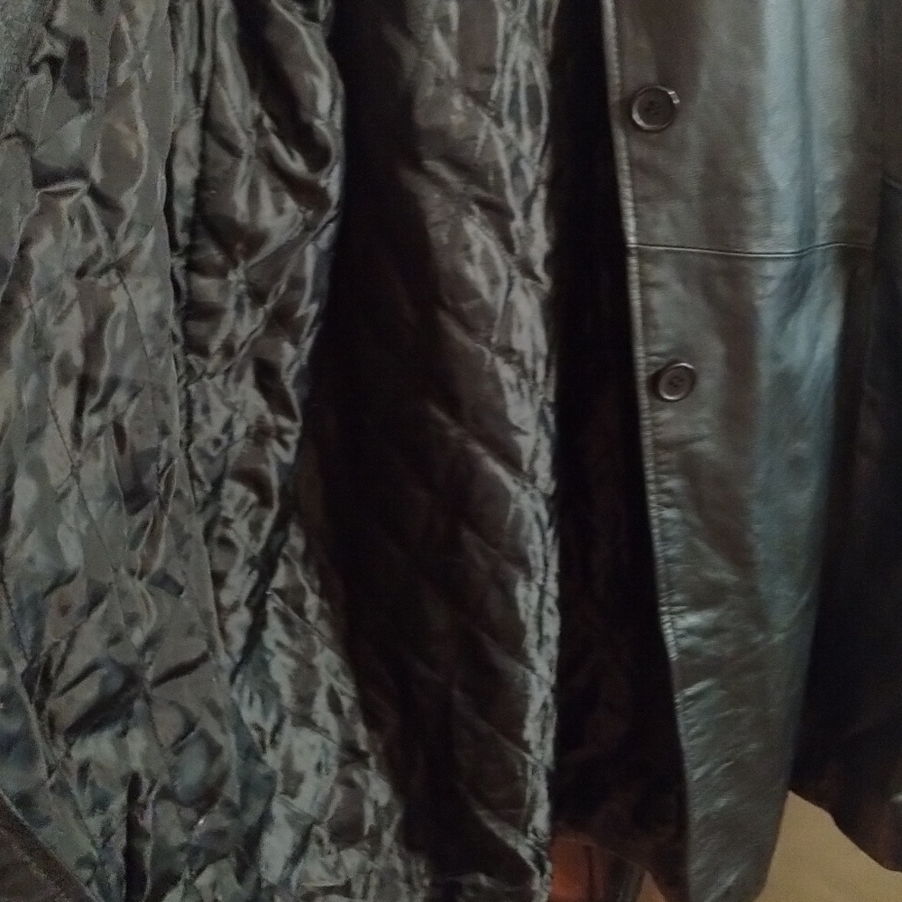 Excelled Black Genuine Leather Coat (XL) - Picture 5 of 7